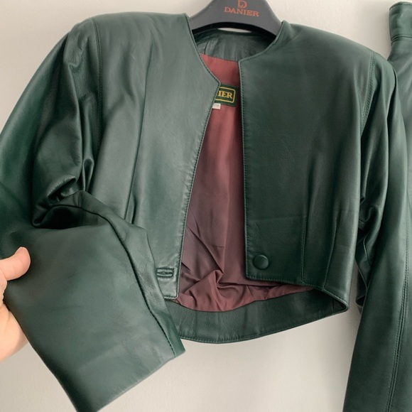 SOLD - Picture 4 of 14